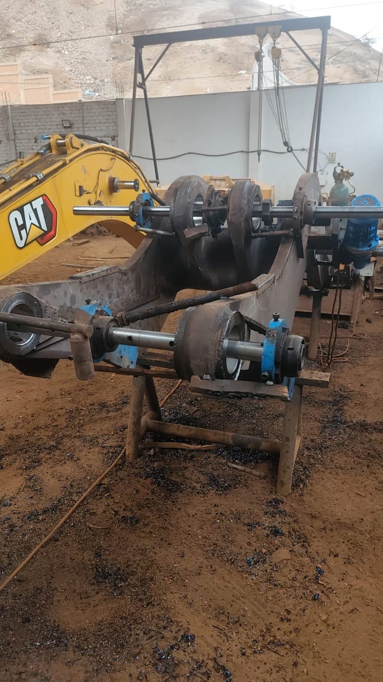 Recuperacion de alojamiento de chasis Caterpillar 689
